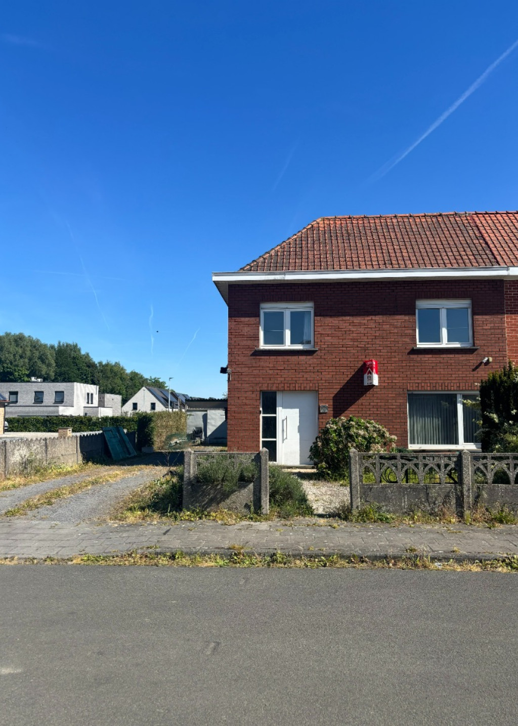Langemarkstraat - 72 - - 8980