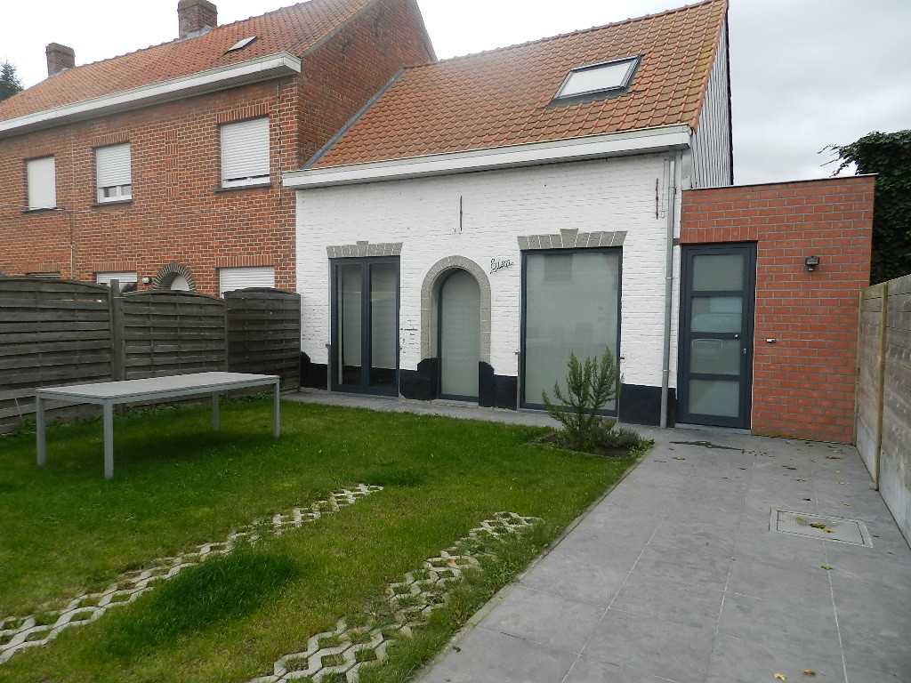 Landingstraat - 6 - - 8908