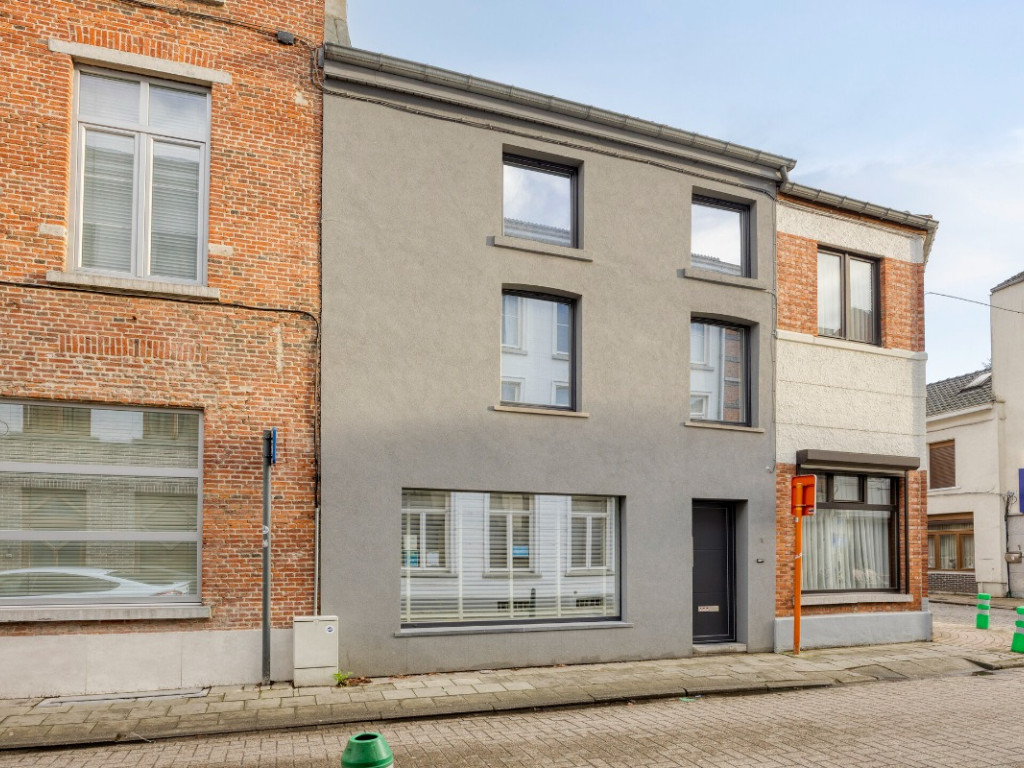 Overstraat - 1 - - 3290