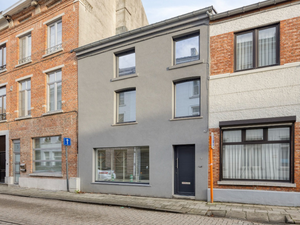 Overstraat - 1 - - 3290
