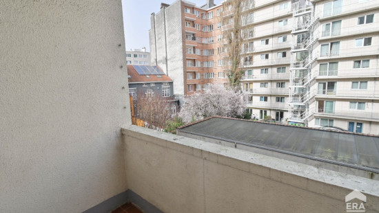Avenue de l'Emeraude - 56 - - 1030