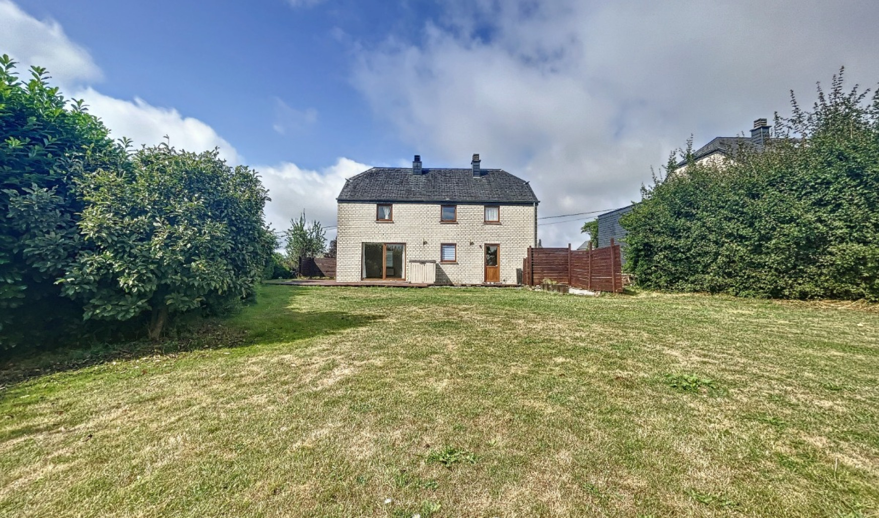Rue Notre Dame - 19 - - 6860