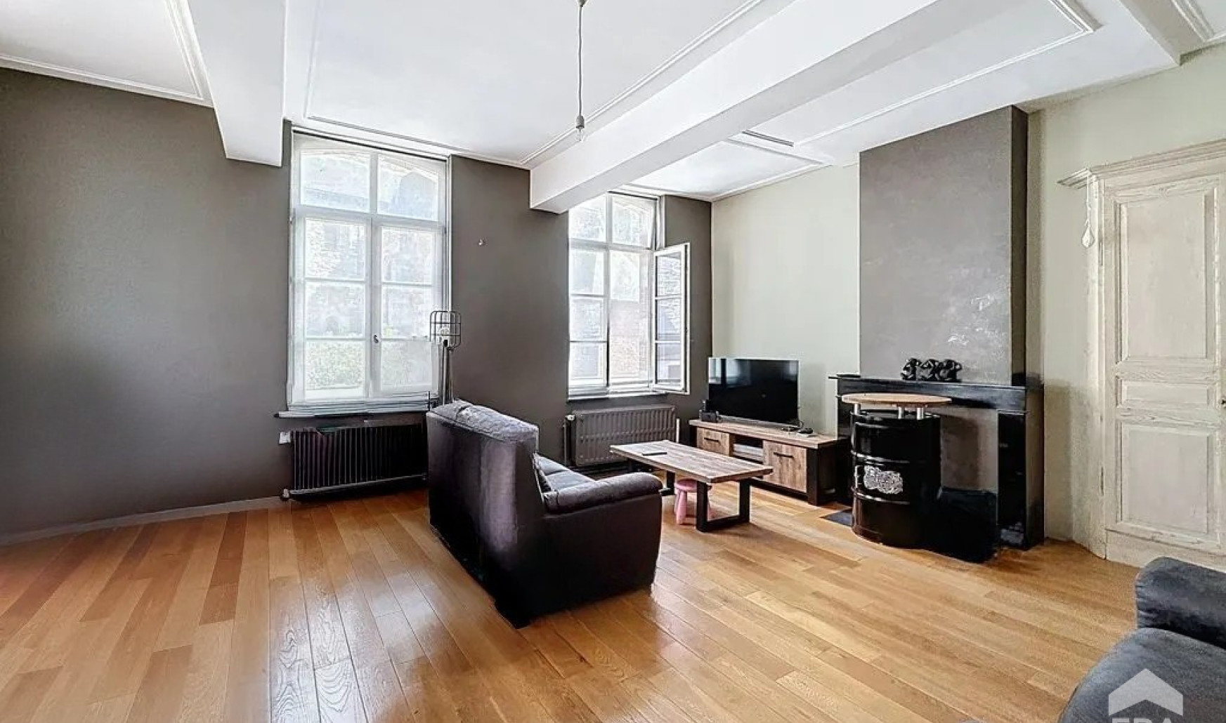 Rue de la Régence - 21B - - 7060